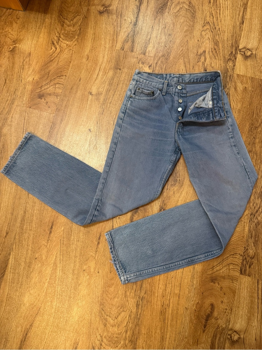 Vintage 501 Levi’s Denim Jeans. 24 - Picture 4 of 15